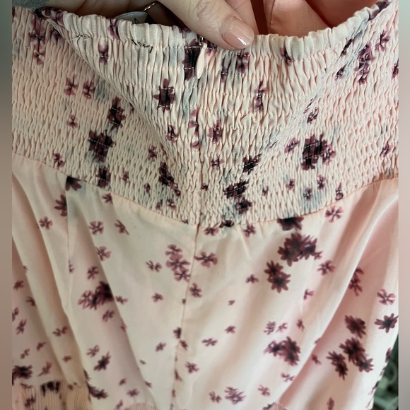 NWT Lulus Fated For Love Pink Floral Pleated Halter Midi Dress Size M - Picture 8 of 11